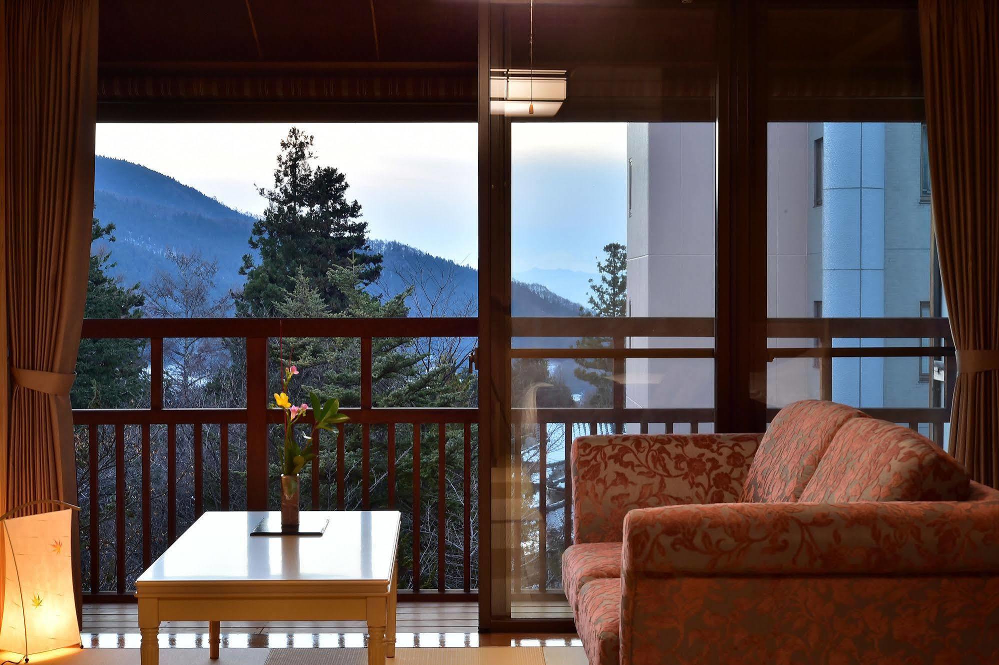 Senjukaku Hotel Yamanouchi  Exterior foto